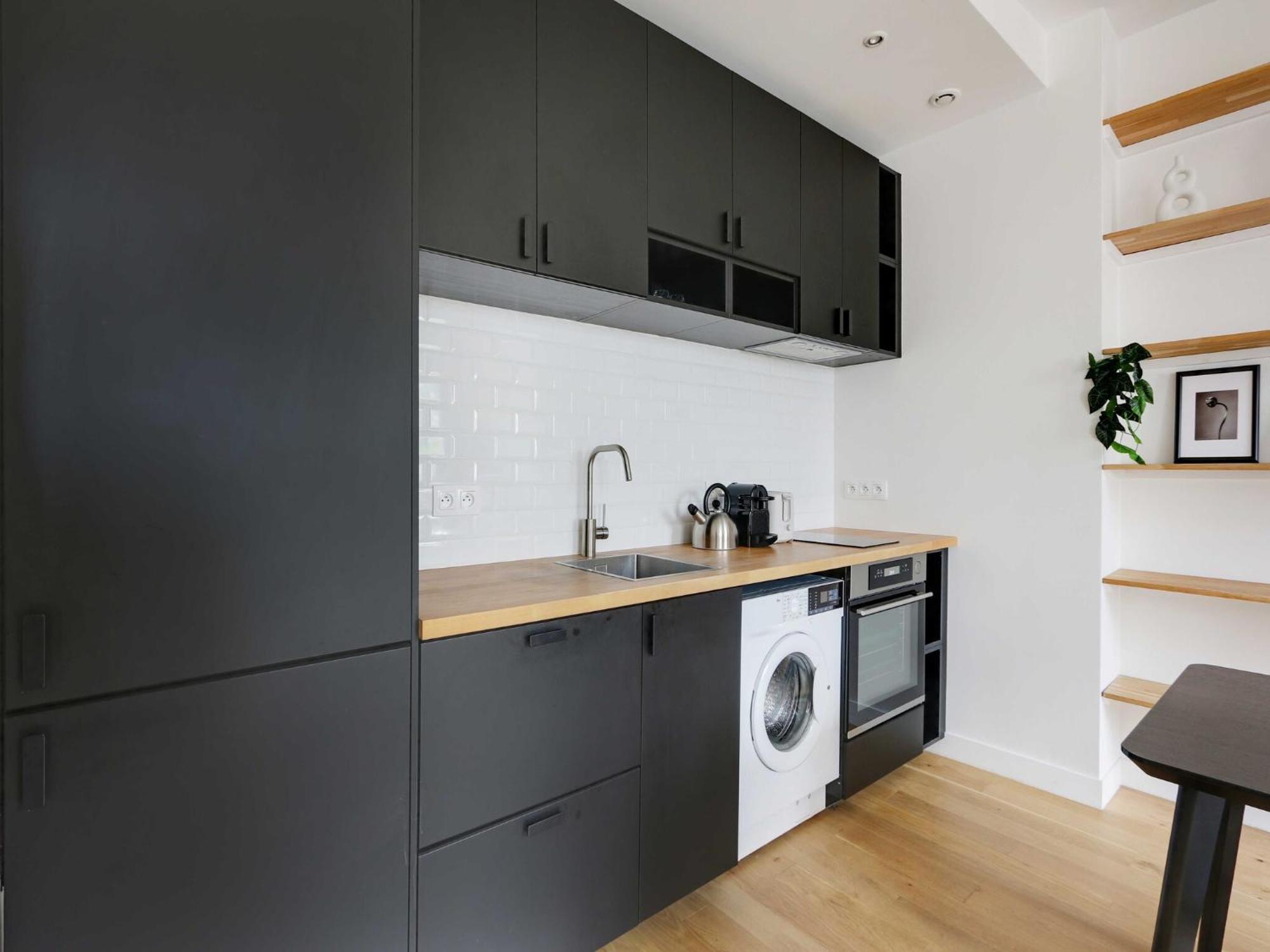 Apartment Sublime Appt - 1bd 2p - Near Canal Saint Martin